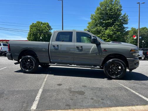 Ceramic Gray Clearcoat 2026 RAM 2500 Black Express Crew Cab 4x4 6'4' Box