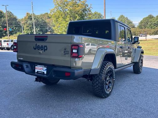 2025 Jeep Gladiator Willys