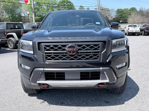 2022 Nissan Frontier PRO-X
