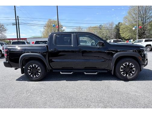 2022 Nissan Frontier PRO-X