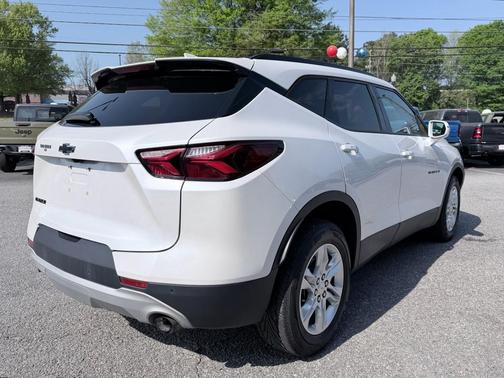 Iridescent Pearl Tricoat 2020 Chevrolet Blazer 3LT