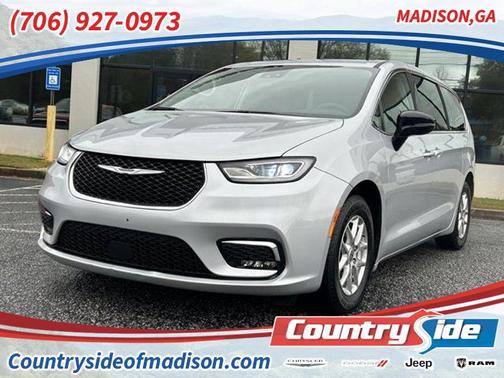 Silver Mist Clearcoat 2024 Chrysler Pacifica Touring L