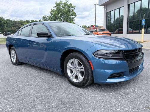 Frostbite 2023 Dodge Charger SXT