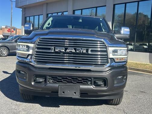 2024 RAM 2500 Laramie Crew Cab 4x4 6'4' Box