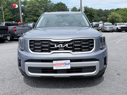 Everlasting Silver 2025 Kia Telluride S