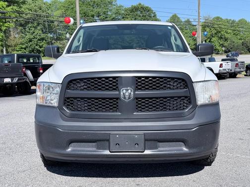 Bright White Clearcoat 2022 RAM 1500 Tradesman