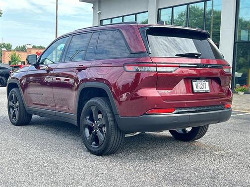 2025 Jeep Grand Cherokee Altitude