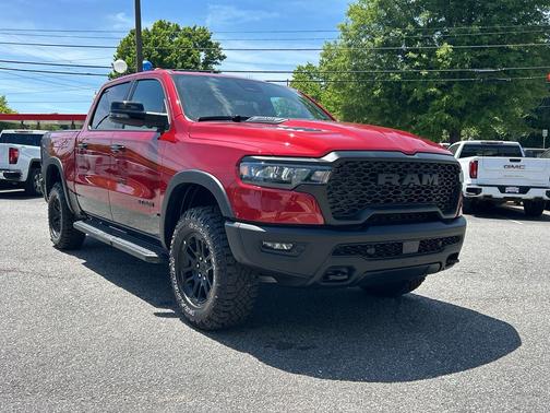 Molten Red Pearlcoat 2026 RAM 1500 Rebel