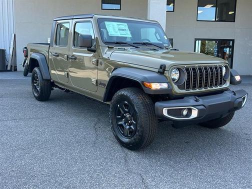 2025 Jeep Gladiator Sport