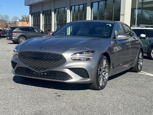2025 Genesis G70 2.5T RWD