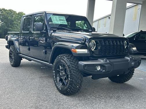 2025 Jeep Gladiator Sport