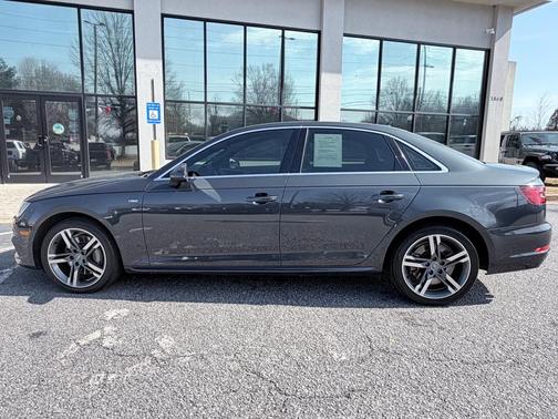 2018 Audi A4 2.0T Prestige
