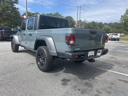 2025 Jeep Gladiator Sport