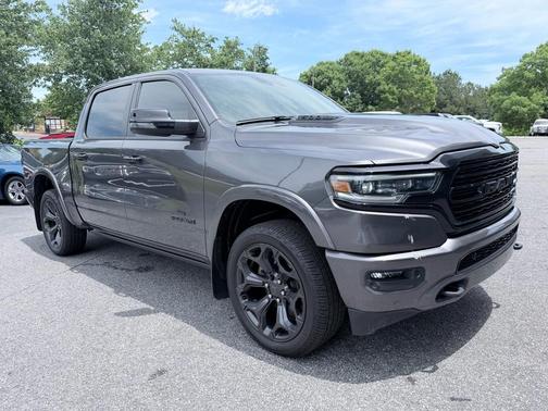 Granite Crystal Metallic Clearcoat 2023 RAM 1500 Limited