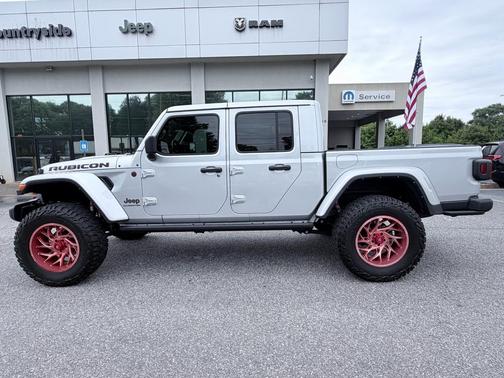 Silver Zynith Clearcoat 2022 Jeep Gladiator Rubicon