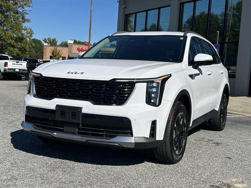 2024 Kia Sorento S