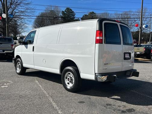 2024 GMC Savana 2500 Work Van