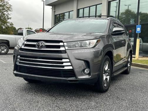 2019 Toyota Highlander Limited Platinum