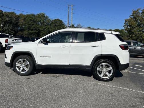 2024 Jeep Compass Latitude