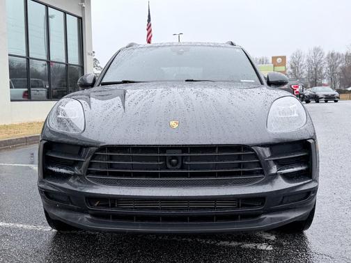 2020 Porsche Macan Base