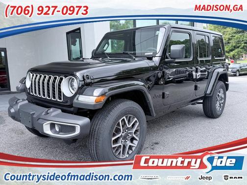 Black Clearcoat 2025 Jeep Wrangler 4-Door Sahara 4x4