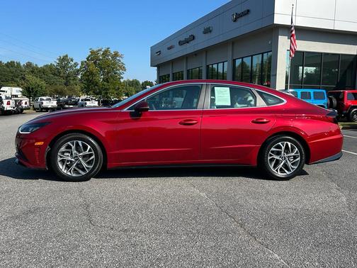 2023 Hyundai SONATA SEL