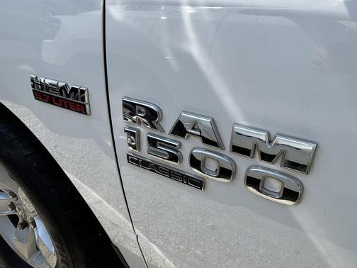 Bright White Clearcoat 2019 RAM 1500 Tradesman