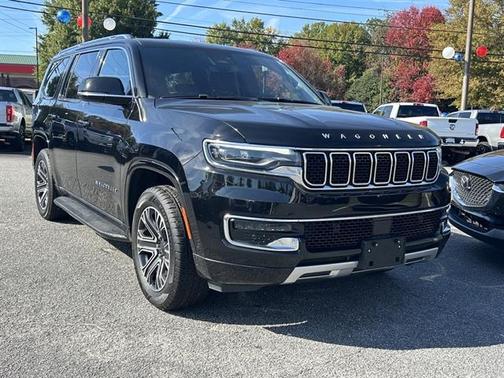 2024 Jeep Wagoneer Series II 4x2