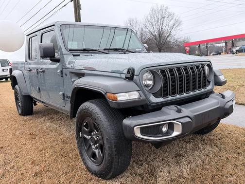 2024 Jeep Gladiator Sport