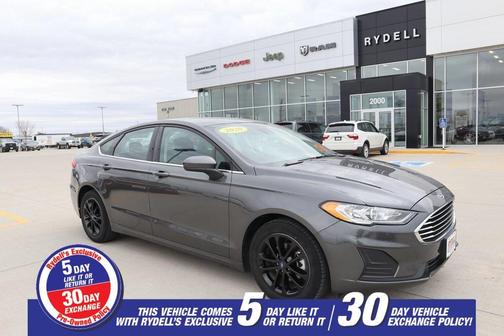 Photo 1 of 25 of 2020 Ford Fusion SE