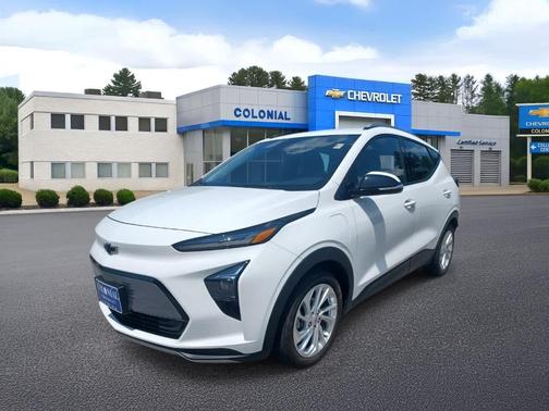 Summit White 2023 Chevrolet Bolt EUV LT
