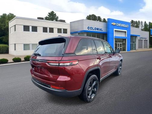 2023 Jeep Grand Cherokee Altitude