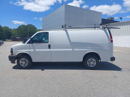 2023 Chevrolet Express 2500 Work Van