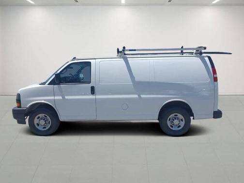 2023 Chevrolet Express 2500 Work Van