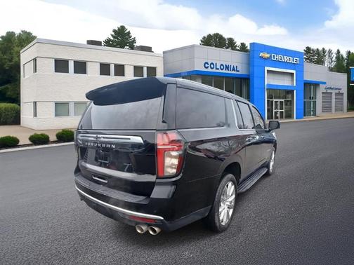 2021 Chevrolet Suburban High Country