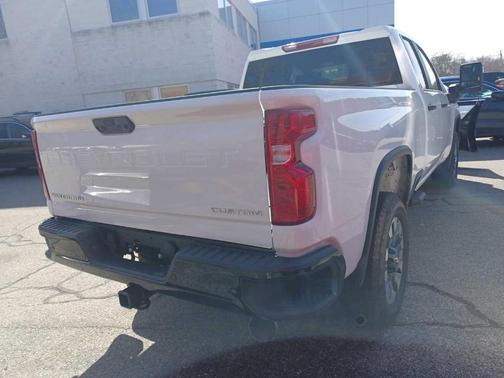 2025 Chevrolet Silverado 2500 Custom