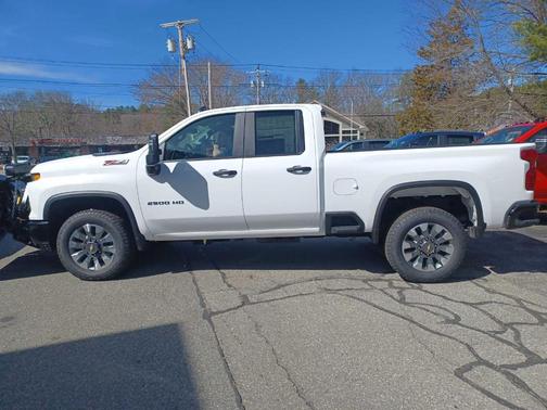 2025 Chevrolet Silverado 2500 Custom
