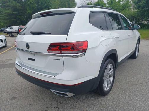 2023 Volkswagen Atlas 2.0T SE