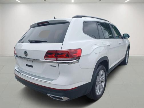 2023 Volkswagen Atlas 2.0T SE