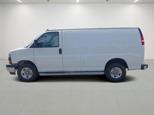 2021 GMC Savana 2500 Work Van