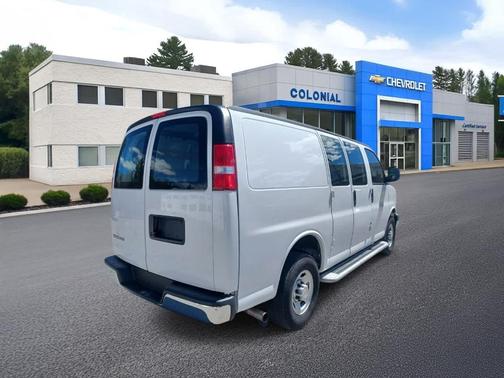Summit White 2024 Chevrolet Express 2500 Work Van