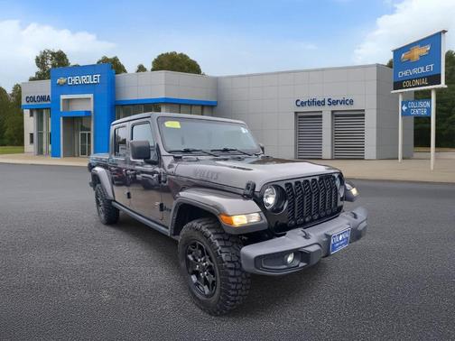 2021 Jeep Gladiator Sport
