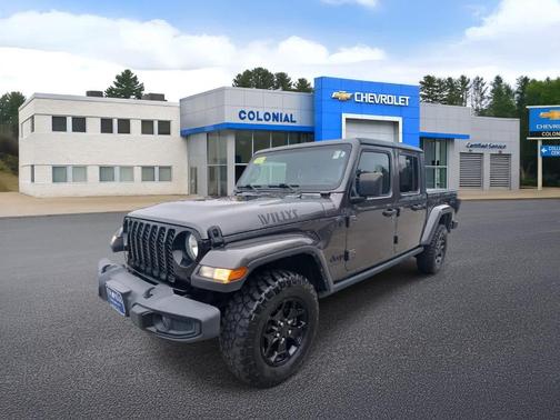 2021 Jeep Gladiator Sport