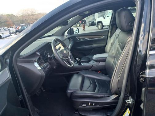 2017 Cadillac XT5 Platinum