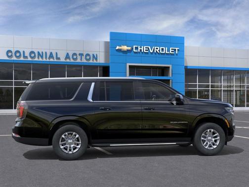 2025 Chevrolet Suburban LT