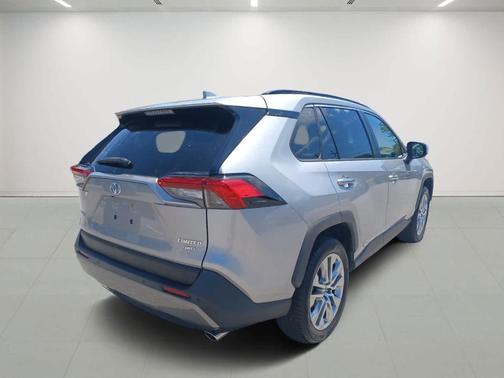 2021 Toyota RAV4 Limited