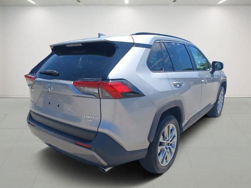 2021 Toyota RAV4 Limited