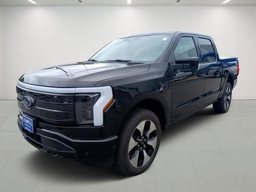 2023 Ford F-150 Lightning Platinum