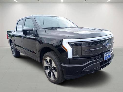 2023 Ford F-150 Lightning Platinum