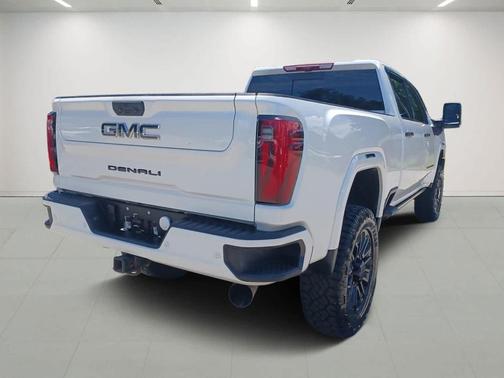 2024 GMC Sierra 2500 Denali Ultimate
